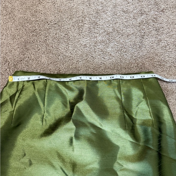 Jessica Howard Evenings Olive Green Embroidered Beaded Skirt Suit Set Size 10 - Picture 4 of 13